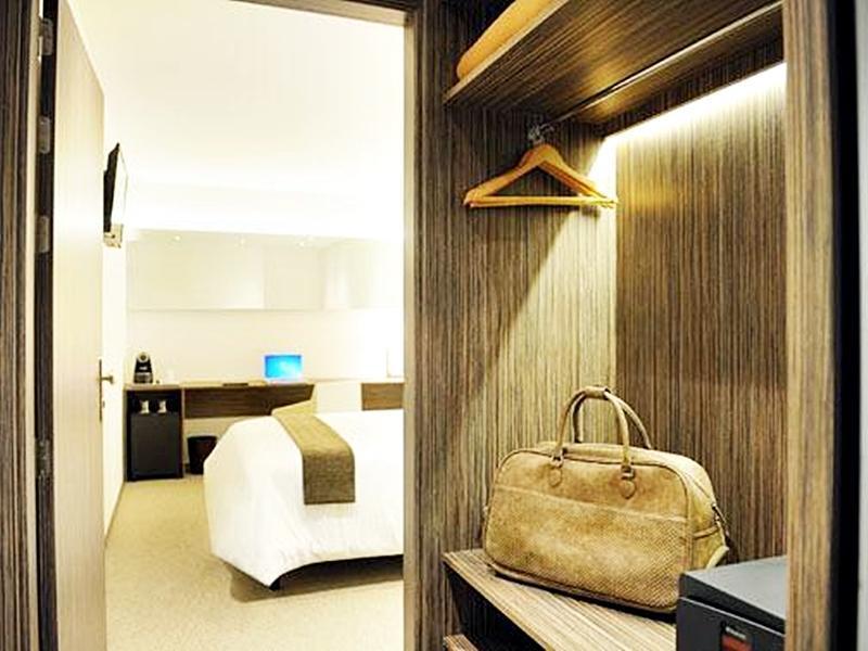 Hellosky Air Rooms Madrid Buitenkant foto